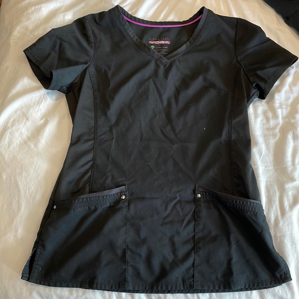 Scrub set